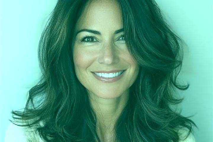 Elizabeth, 32, a brunette grey-eyed middle eastern companion based in El Espino Amarillo. Offering Massage, Striptease, OWO, Travel Companion. Available for ...