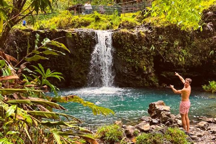 Elizabeth, 32, a chestnut blue-eyed caucasian companion based in Hana. Offering Travel Companion, 69, OWO, Deep French Kissing. Available for incall and outc...
