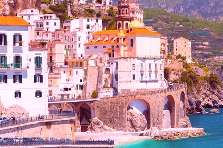 Elizabeth, 32 — Escort in Casier, Italy