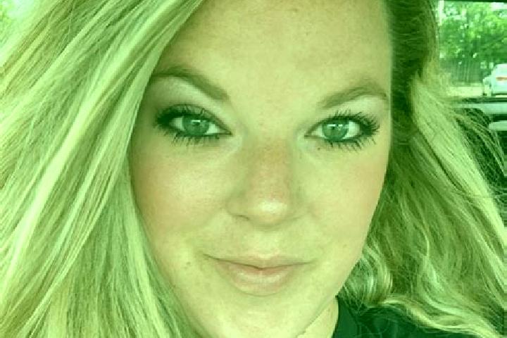 Elizabeth, 32 — Escort in East Bronson, United States