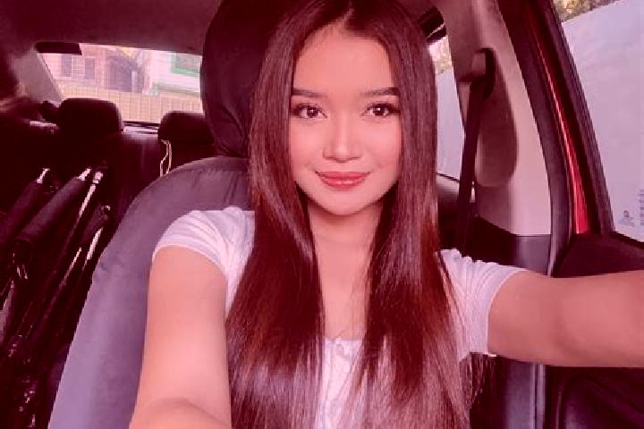 Elizabeth, 32 — Escort in Pinahan, Philippines
