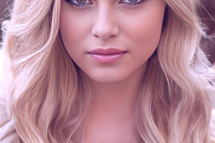 Elizabeth, 33, a blonde amber-eyed european companion based in Cerro Banco. Offering Overnight, CIM, Deep French Kissing, A-Level, Travel Companion. Availabl...