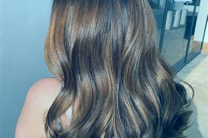 Elizabeth, 33, a chestnut dark-eyed slavic companion based in Maslin Beach. Offering Erotic Massage, Overnight, Striptease, Fetish. Available for incall and ...