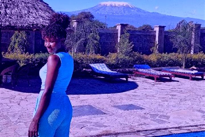 Elizabeth, 33 — Escort in Kimana, Kenya