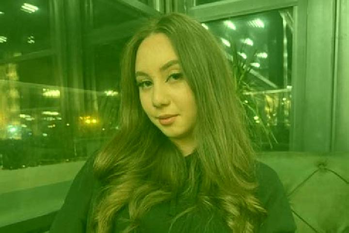 Elizabeth, 33 — Escort in Lelesti, Romania