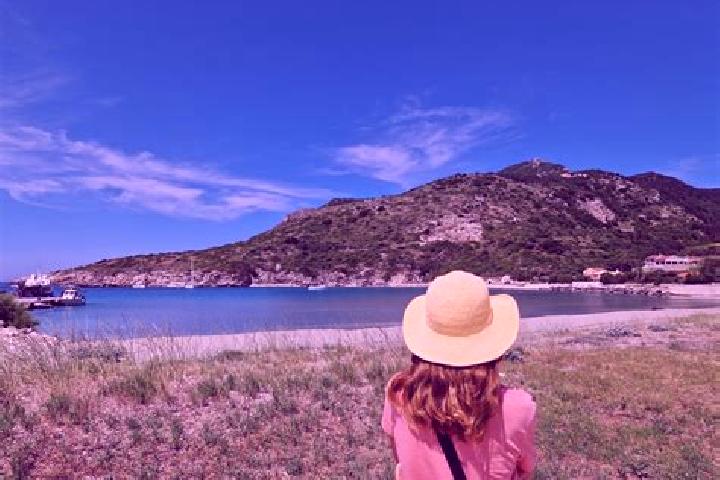 Elizabeth, 33 — Escort in Othonoi, Greece
