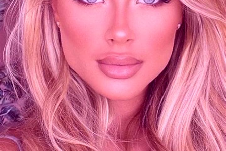 Elizabeth, 34, a blonde blue-eyed latina companion based in Tsurib. Offering Massage, Travel Companion, Domination, Girlfriend Experience. Available for inca...