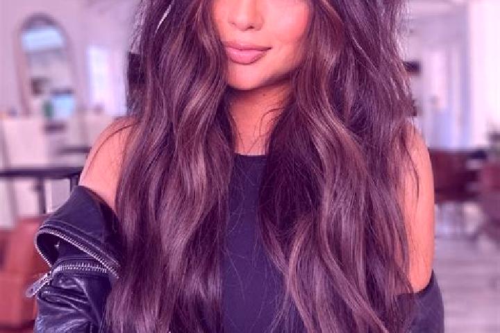 Elizabeth, 34, a brunette dark-eyed asian companion based in Shenhury. Offering Dinner Date, Striptease, GFE, A-Level, OWO. Available for incall and outcall,...