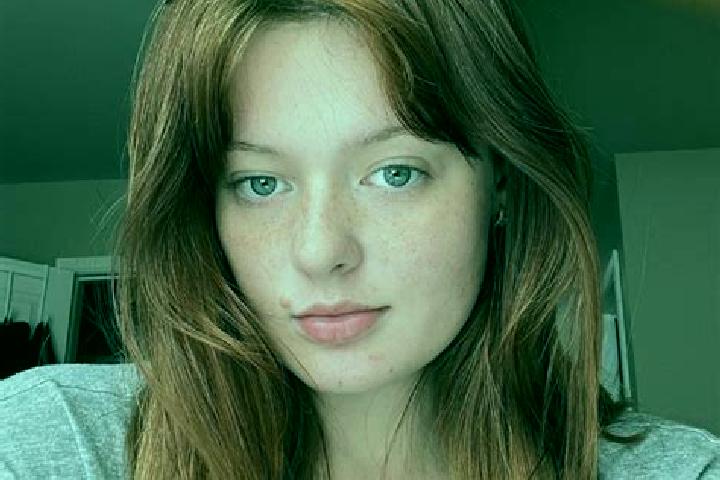 Elizabeth, 34, a red blue-eyed slavic companion based in Brookside. Offering Girlfriend Experience, A-Level, Dinner Date. Available for incall and outcall, d...