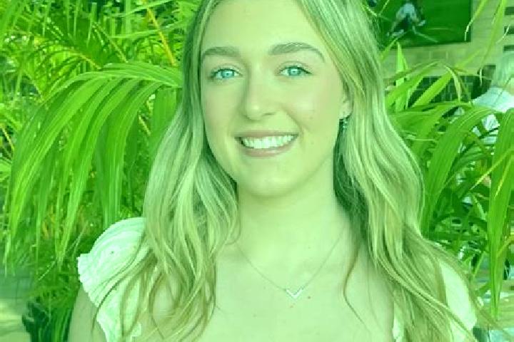 Elizabeth, 34 — Escort in Abbey, Australia