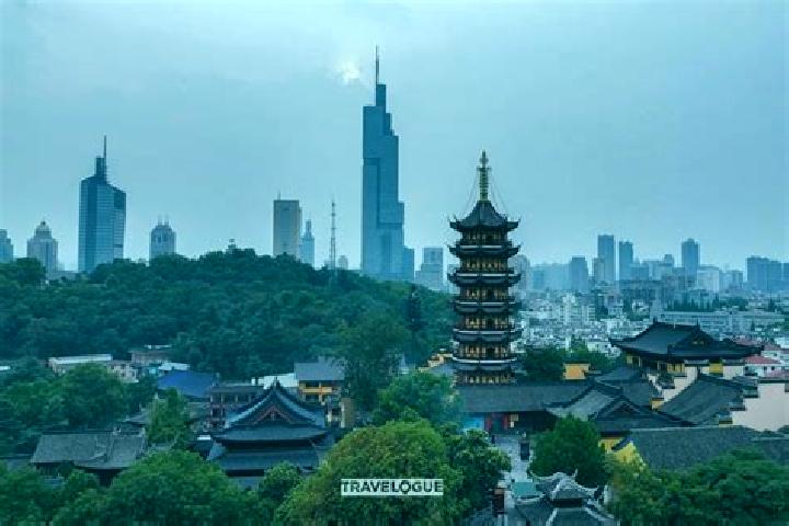 Elizabeth, 34 — Escort in Manjing, China