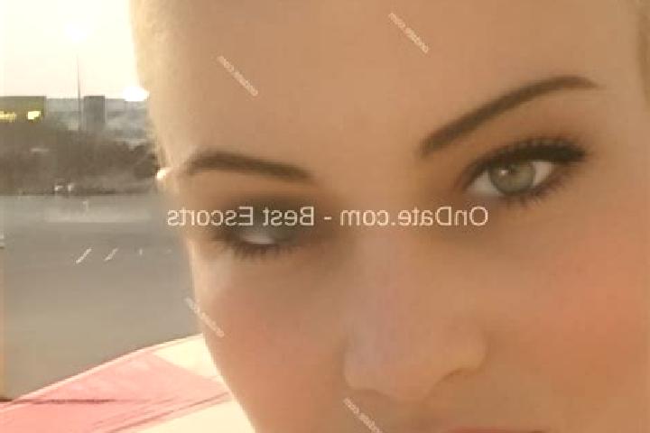 Elizabeth, 34 — Escort in Marne, United States