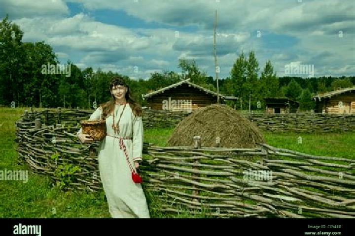 Elizabeth, 34 — Escort in Mikhaylovka, Russia