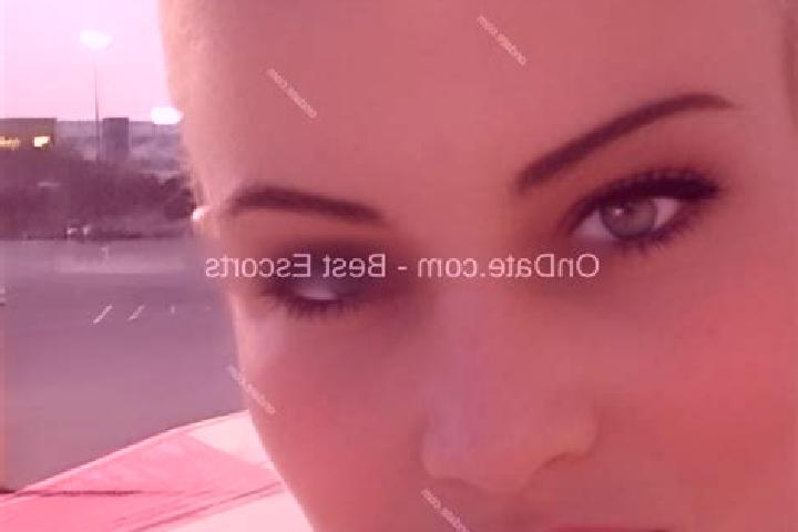 Elizabeth, 34 — Escort in Rasovice, Czech Republic