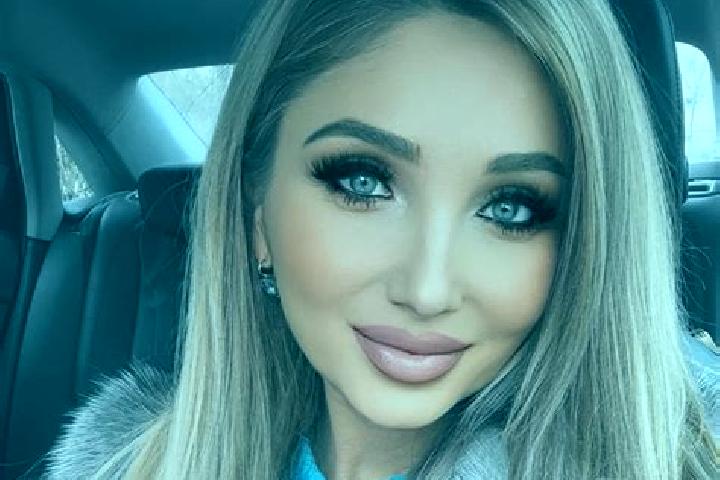Elizabeth, 34 — Escort in Valy, Ukraine