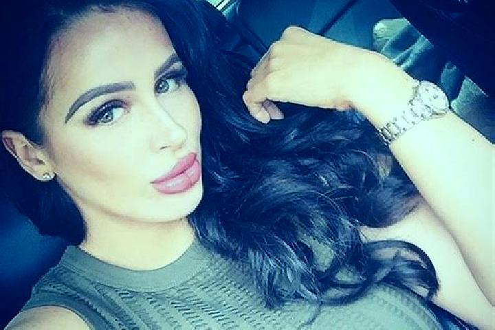 Elizabeth, 34 — Escort in Vancouver, Canada