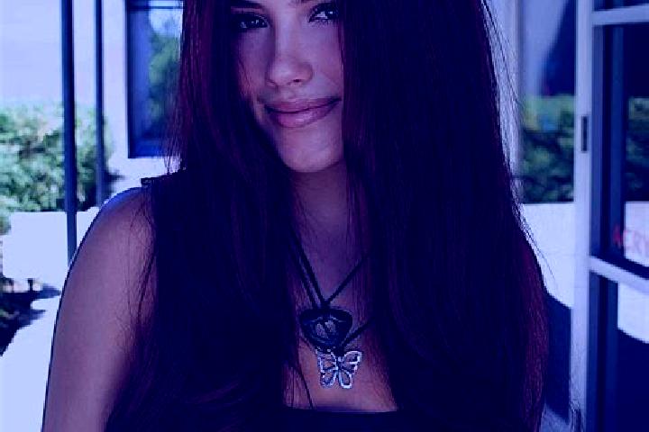 Elizabeth, 35, a auburn dark-eyed caribbean companion based in Fairview. Offering Party Girl, 69, CIM, Striptease. Available for incall and outcall, overnigh...