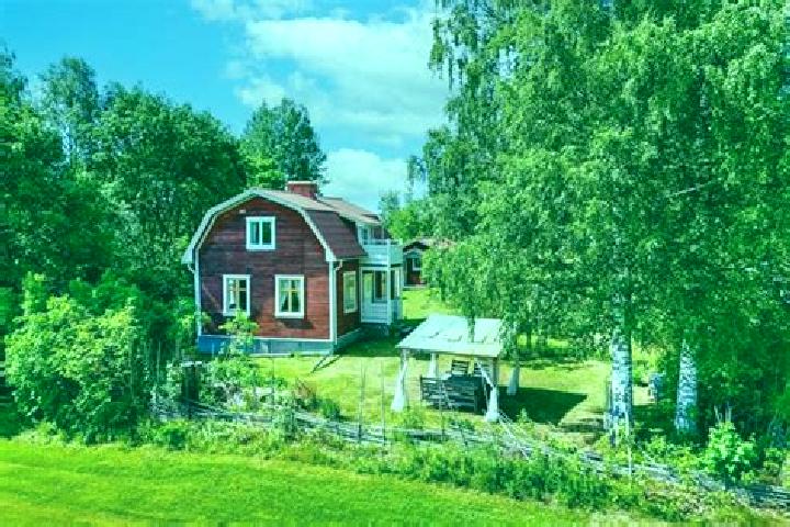Elizabeth, 35 — Escort in Alfta, Sweden
