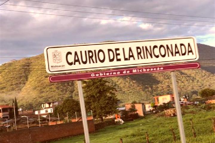 Elizabeth, 35 — Escort in Caurio de la Rinconada, Mexico