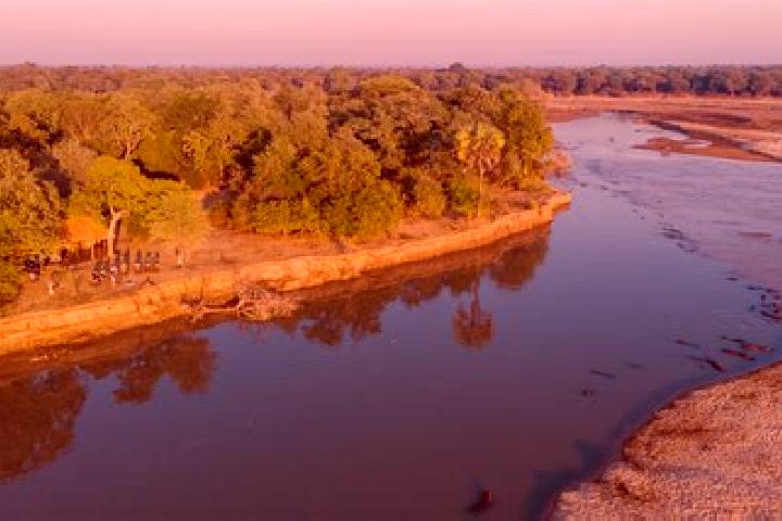 Elizabeth, 35 — Escort in Luangwa, Zambia
