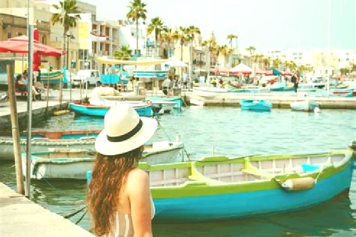 Elizabeth, 35 — Escort in Marsaxlokk, Malta
