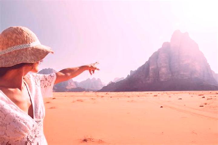 Elizabeth, 35 — Escort in Sal, Jordan
