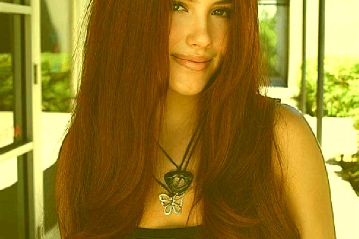 Elizabeth, 36, a auburn dark-eyed mediterranean companion based in Gaitanion. Offering Fetish, GFE, Domination. Available for incall and outcall, day and eve...