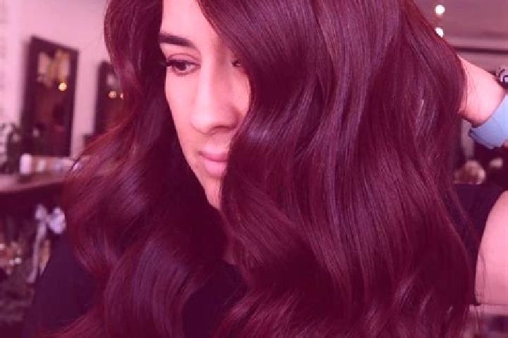 Elizabeth, 36, a auburn dark-eyed mixed companion based in Muhamma. Offering Erotic Massage, Tantra, Duos, CIM. Available for incall and outcall, overnight b...