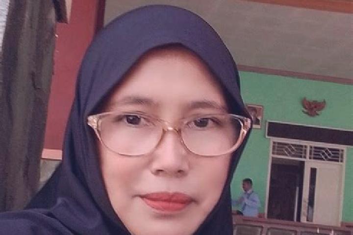 Elizabeth, 36 — Escort in Burujul, Indonesia
