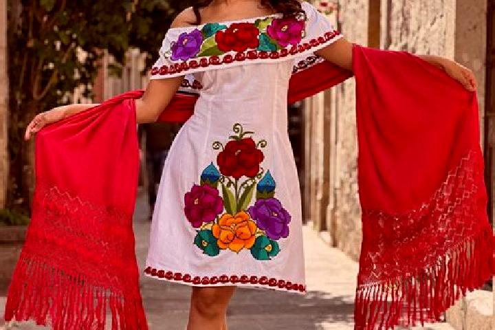 Elizabeth, 36 — Escort in Contla, Mexico