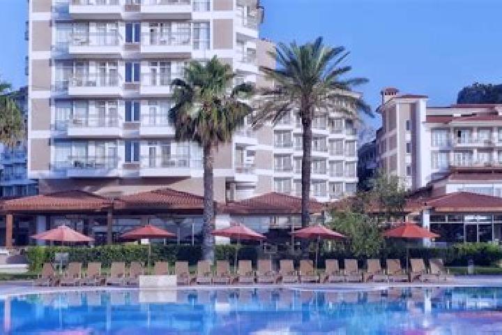Elizabeth, 36 — Escort in Kiris, Turkey