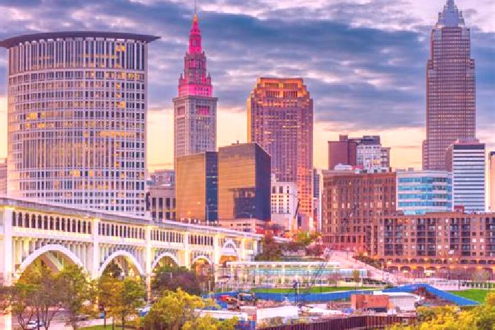 Elizabeth, 36 — Escort in Ohio City, United States