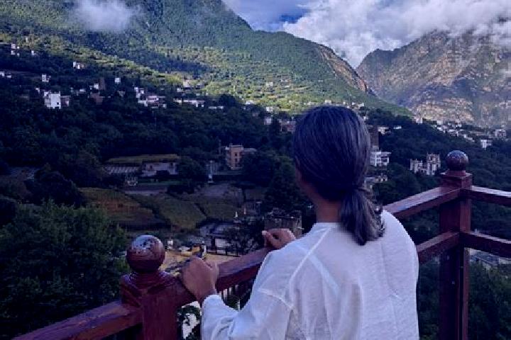 Elizabeth, 36 — Escort in Zhonglu, China