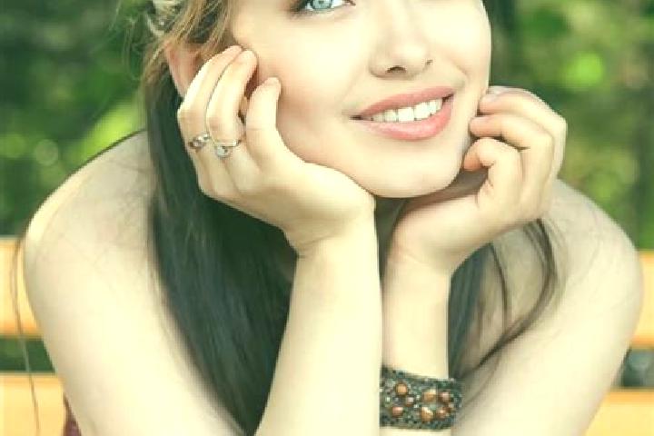 Elizabeth, 37, a red blue-eyed asian companion based in Bogel. Offering Fetish, Erotic Massage, GFE, Overnight. Available for incall and outcall, overnight b...