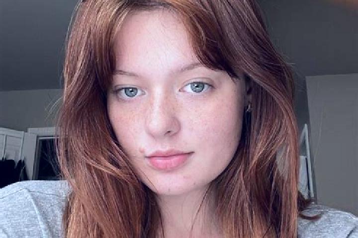 Elizabeth, 37, a red brown-eyed mediterranean companion based in Tandarei. Offering Girlfriend Experience, OWO, BDSM, Dinner Date. Available for incall and o...
