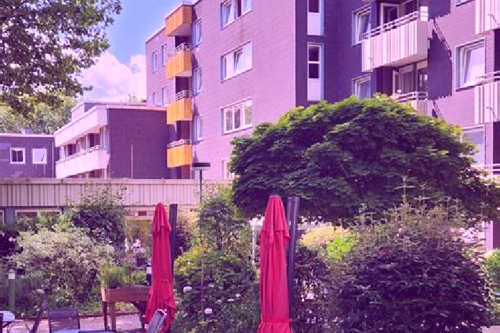 Elizabeth, 37 — Escort in Bochum-Werne, Germany