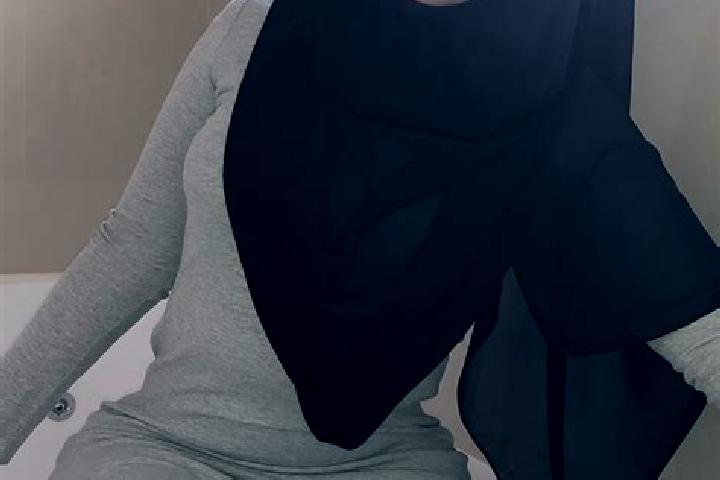 Elizabeth, 37 — Escort in Mukayras, Yemen