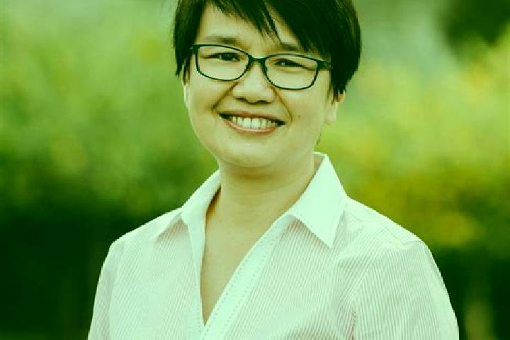 Elizabeth, 37 — Escort in Shi ao, China