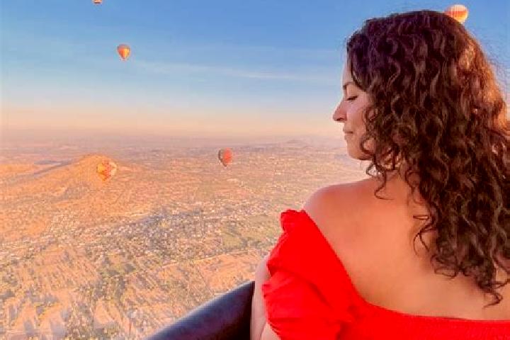 Elizabeth, 37 — Escort in Tlamamala, Mexico