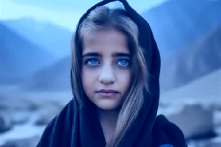 Elizabeth, 38, a auburn amber-eyed middle eastern companion based in Cohuibampo. Offering Duos, Overnight, 69. Available for incall and outcall, day and even...
