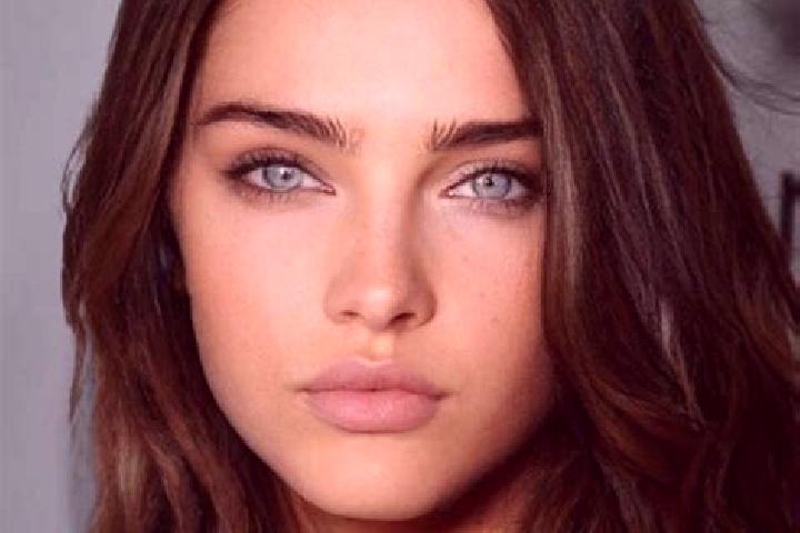 Elizabeth, 38, a brunette blue-eyed mixed companion based in Bacani. Offering Roleplay, Deep French Kissing, Travel Companion. Available for incall and outca...