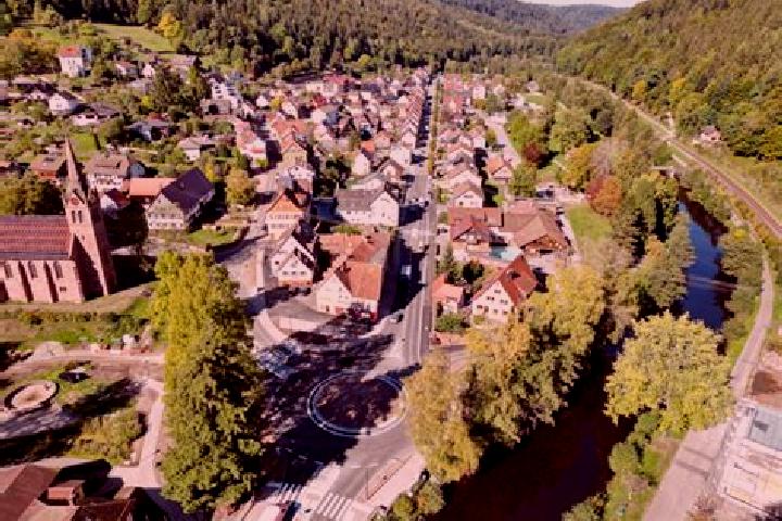 Elizabeth, 38 — Escort in Hofen an der Enz, Germany