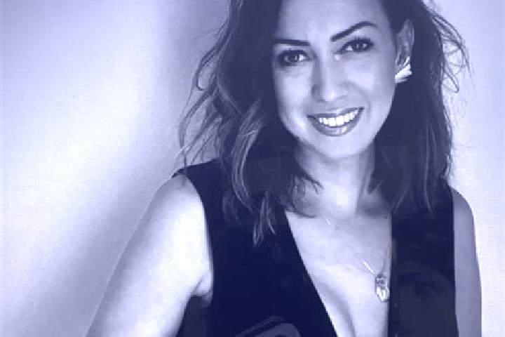 Elizabeth, 38 — Escort in Lescar, France