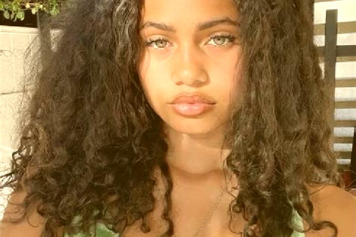 Elizabeth, 39, a black green-eyed mixed companion based in Lage Mierde. Offering Fetish, CIM, GFE. Available for incall and outcall, day and evening dates.