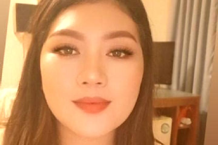 Elizabeth, 39, a brunette grey-eyed asian companion based in Zamami. Offering Girlfriend Experience, Roleplay, Erotic Massage, Duos, 69. Available for incall...