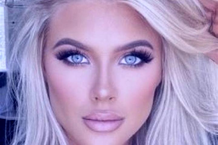 Elizabeth, 39, a platinum blonde green-eyed slavic companion based in Sibuhuan. Offering Striptease, Girlfriend Experience, Prostate Massage. Available for i...