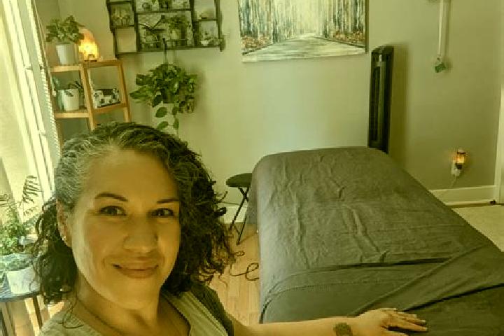 Elizabeth, 39, a red grey-eyed ebony companion based in Dombrad. Offering Domination, BDSM, Duos, Massage. Available for incall and outcall, day and evening ...