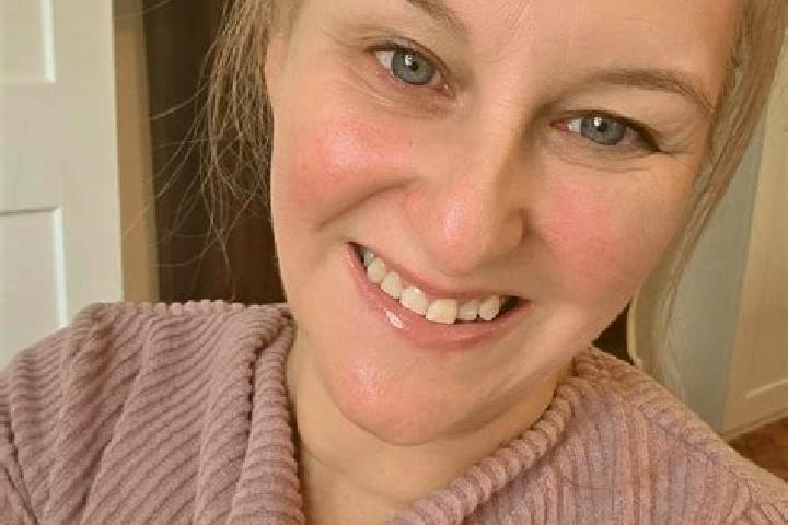 Elizabeth, 39 — Escort in Clun, United Kingdom