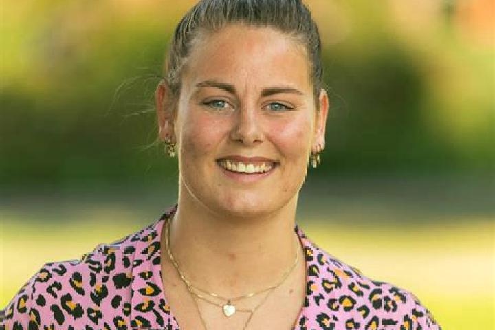 Elizabeth, 39 — Escort in De Greiden, Netherlands