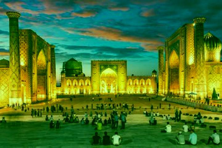 Elizabeth, 39 — Escort in Jondor Shaharchasi, Uzbekistan